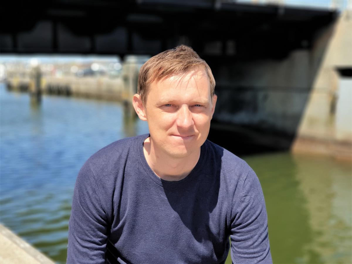 Hvide Sande TV Serien - Esben Thomey