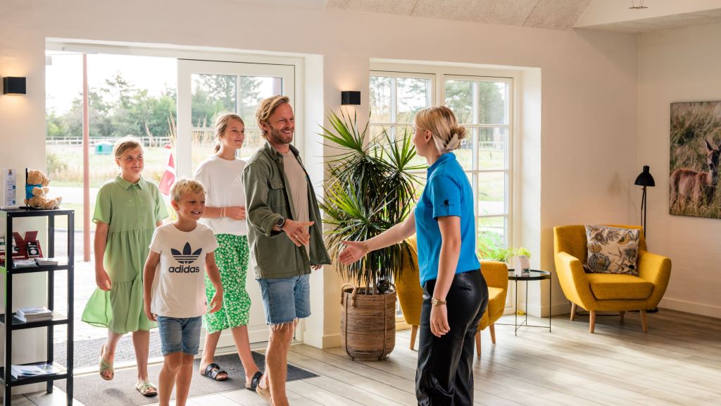 Esmark gæsteservice