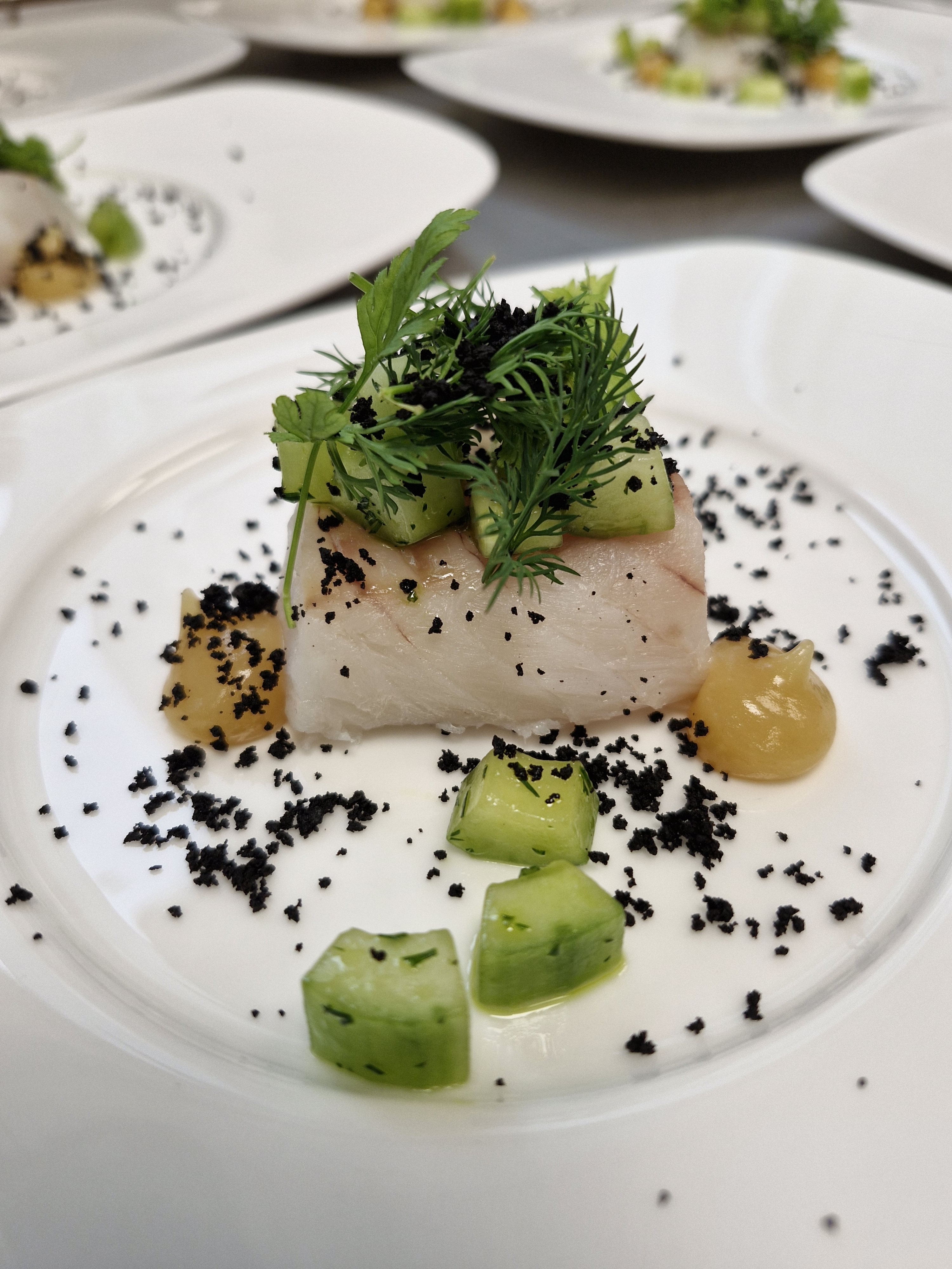 Fiskeret anrettet på tallerken