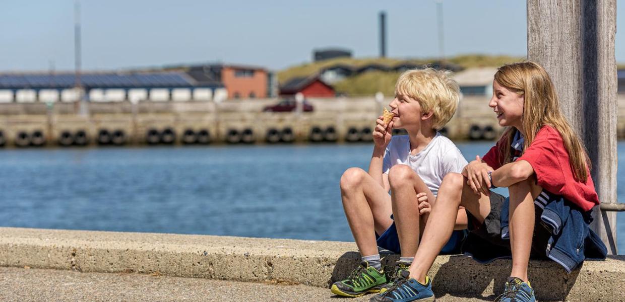 Enjoying the holiday and icecream in Hvide Sande 