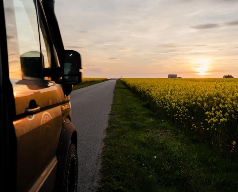 Autocamper solnedgang 
